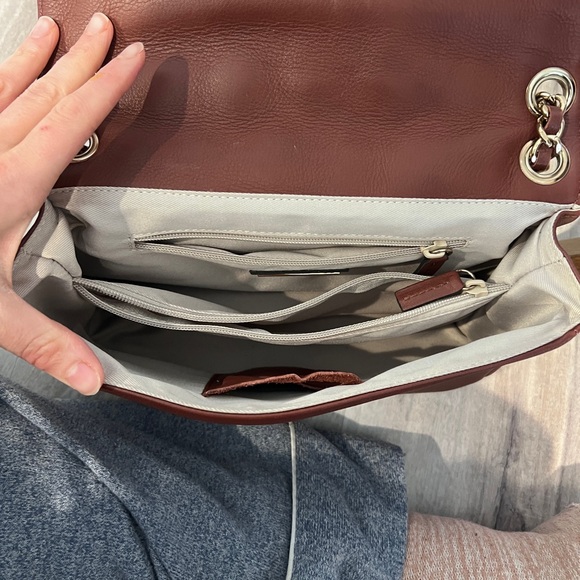 Valentino by Mario Valentino Quilted Leather Chain Shoulder Bag – Burgundy Wine - Picture 12 of 16